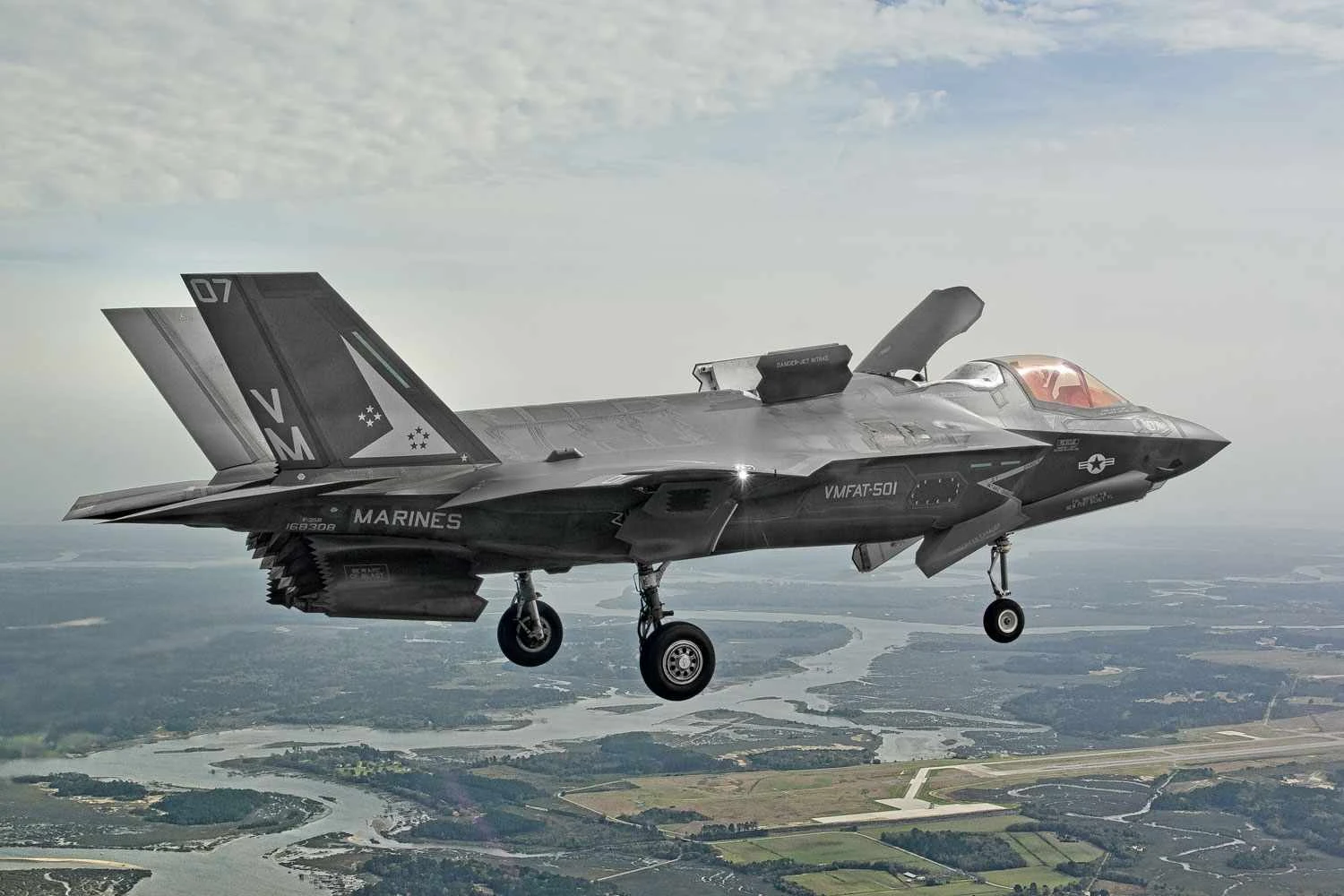 USMC F-35B (USN)