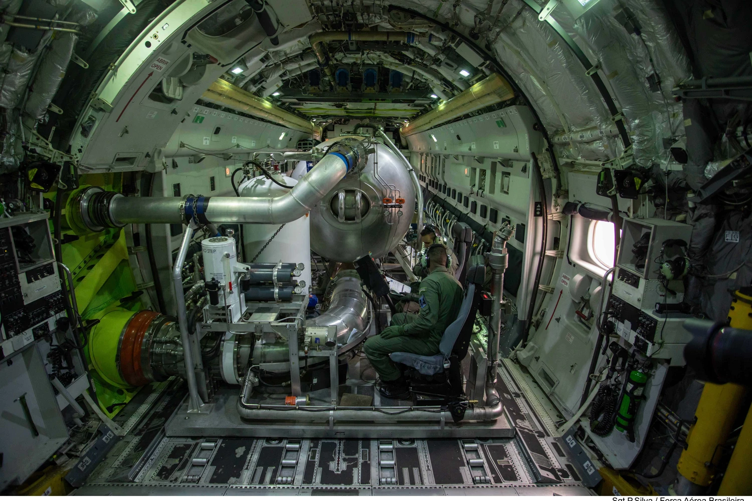THE MAFFS II system on board the KC-390 (FAB)