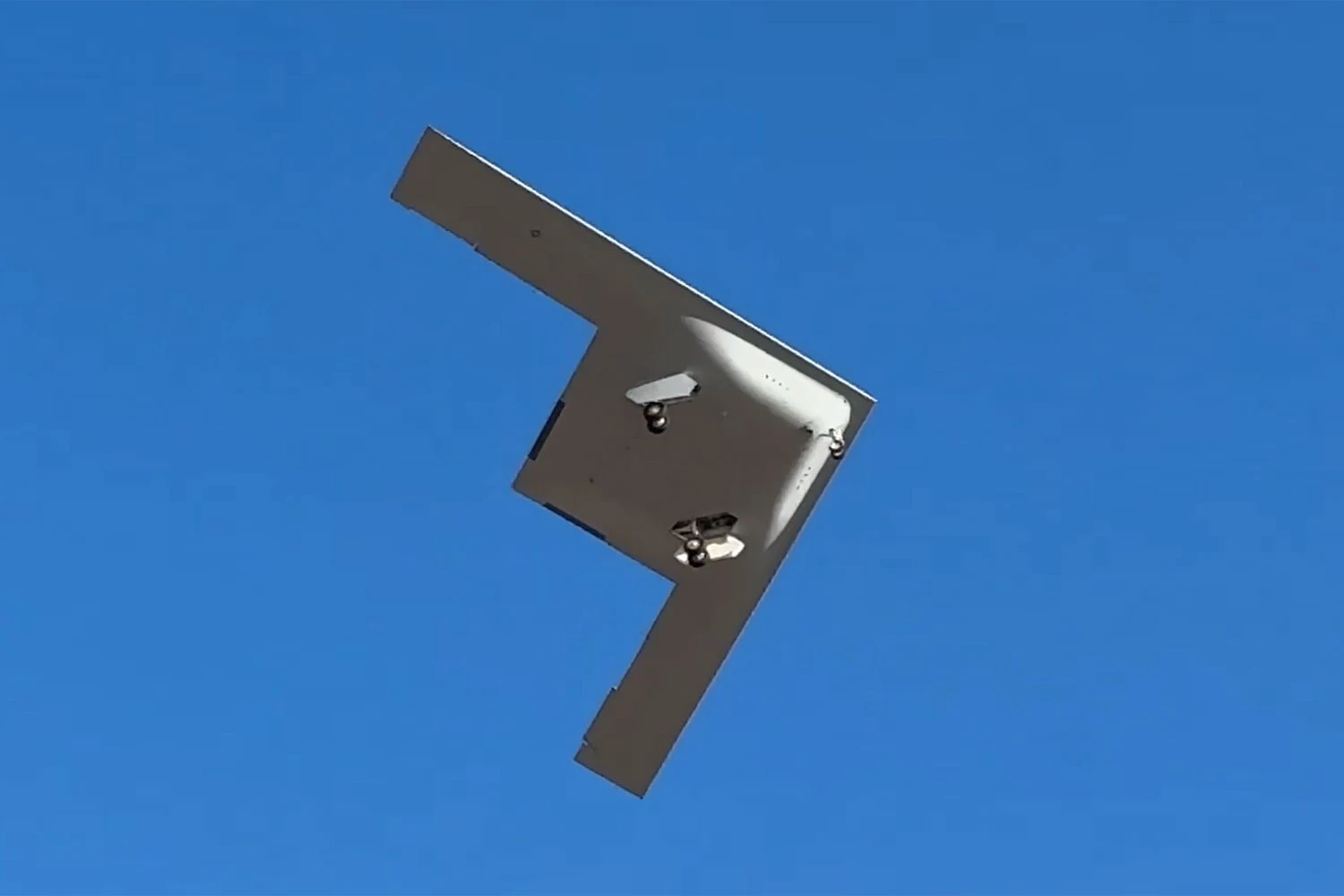 B-21 Raider second prototype (@JarodMHamilton)