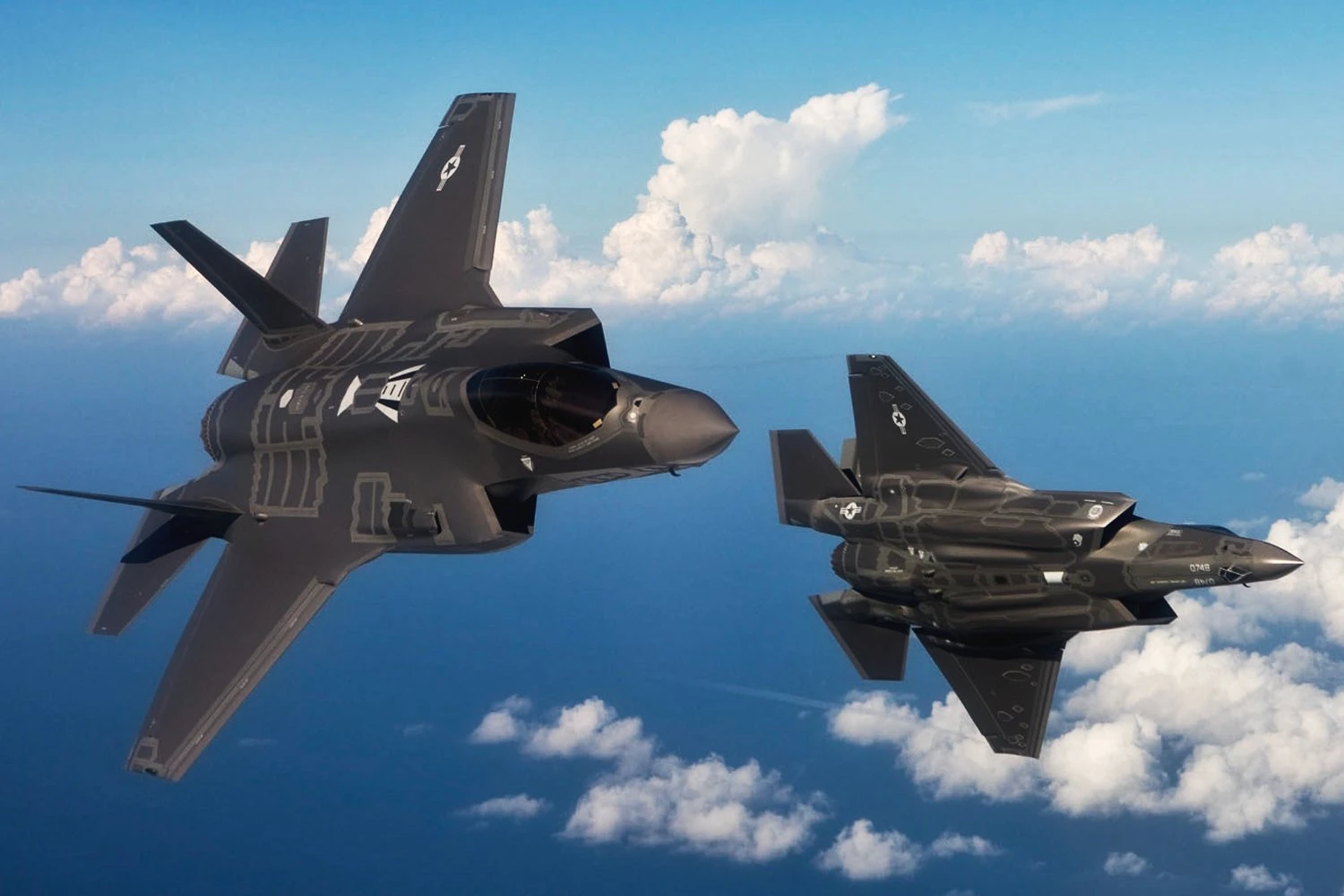 Canada says F-35 fighter deal remains under review