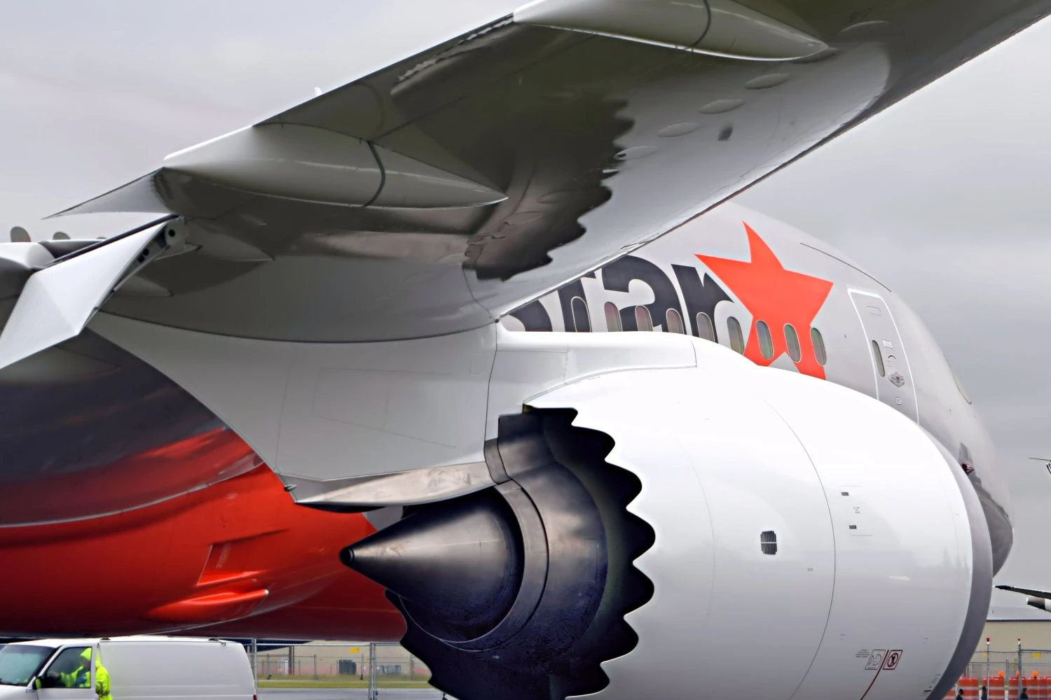 Boeing 787 with GEnx-1B engines