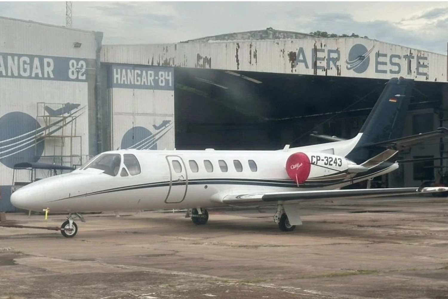 The aircraft was manufactured in 2006