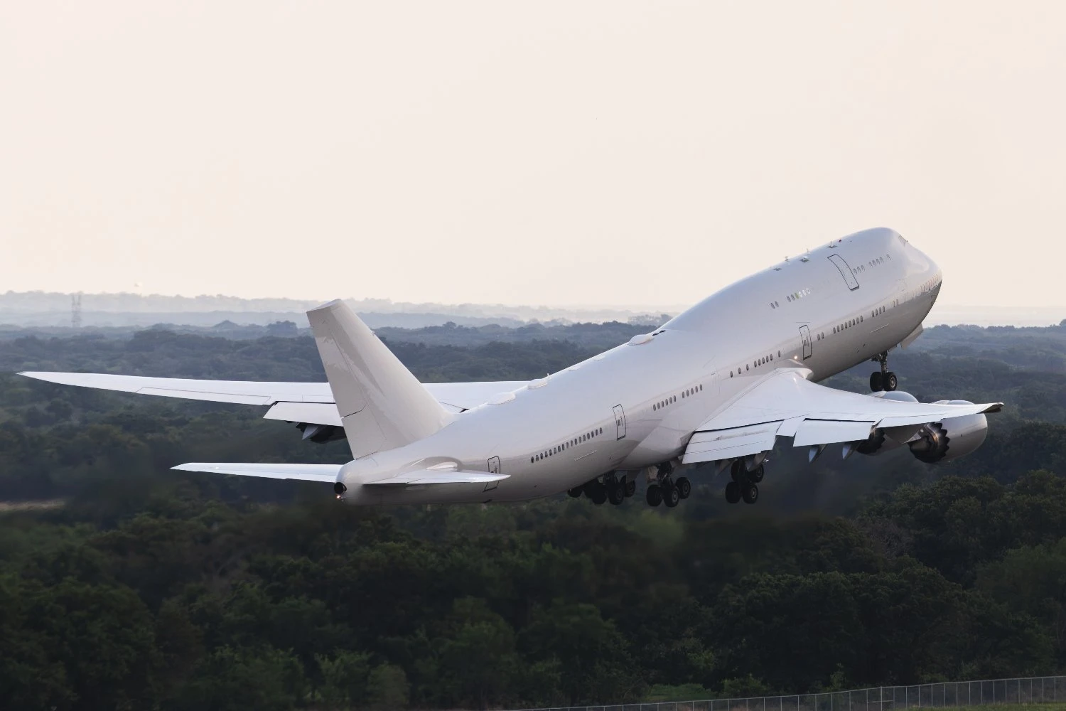 Modified Qatari 747-8 completes testing for interim Air Force One role