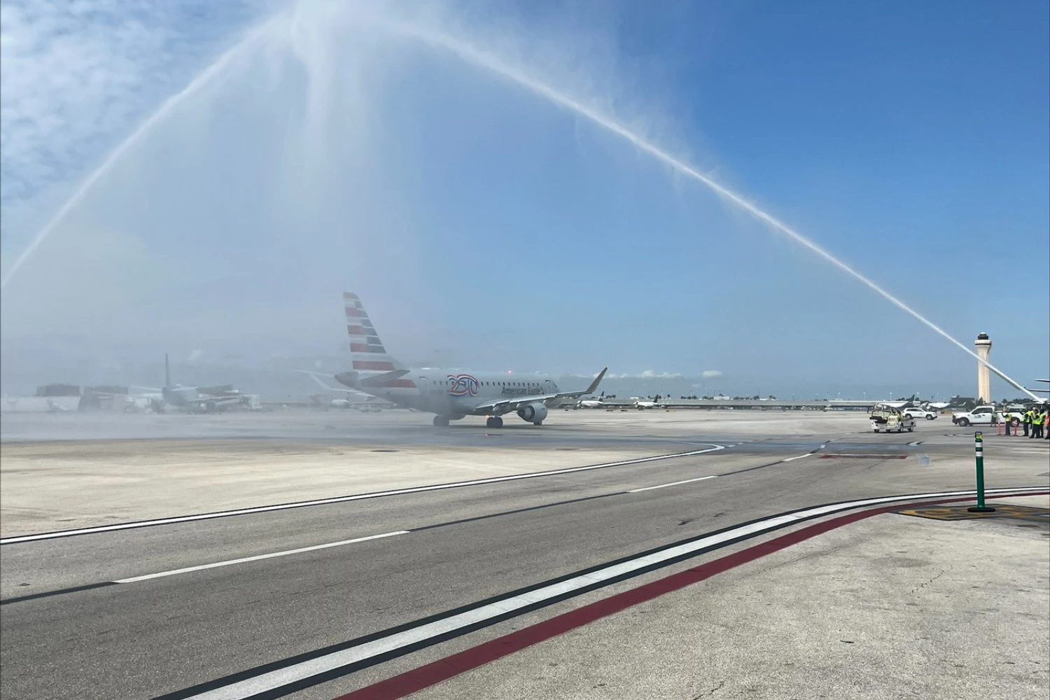 Embraer E175 resumed American Airlines flights to Venezuela on April 30.