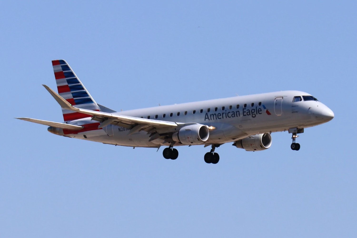 Envoy E175 | BOSSHEP