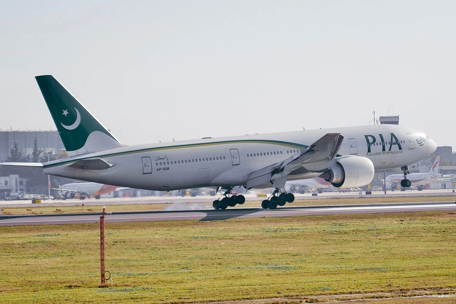 Pakistan International Airlines Boeing 777-200 | LIUBOYOUPETER