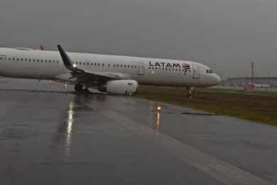 ACCIDENT: LATAM A321 Has Tail Strike And Flies On! - Mentour Pilot