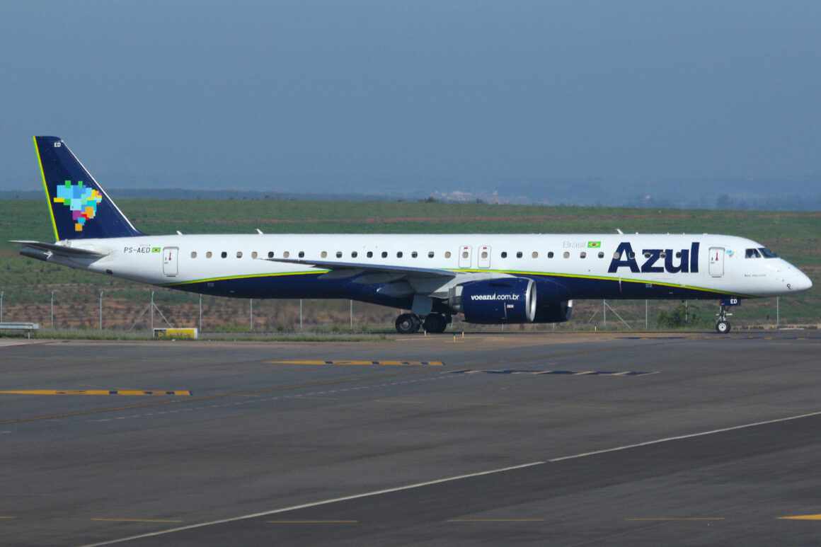 Azul E195-E2 PS-AED registration