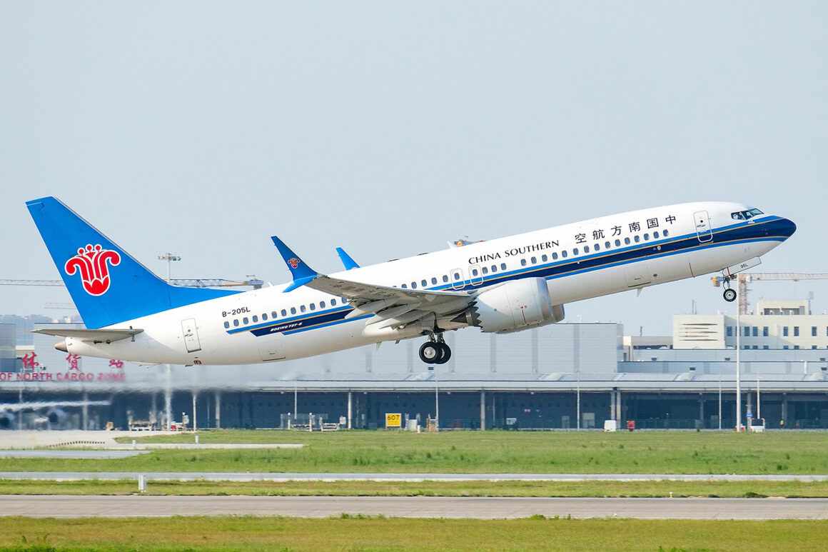 China Southern Airlines 737 MAX 8