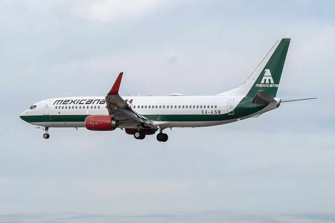 Mexicana de Aviación first Boeing 737-800