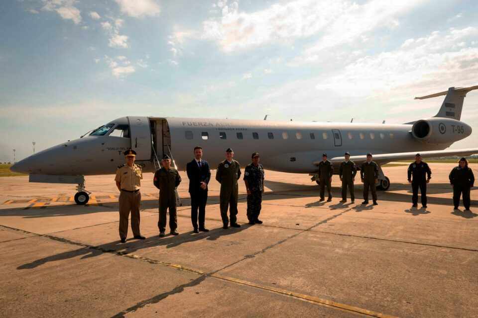 Argentine Air Force takes delivery of its first Embraer ERJ 140 - Air ...