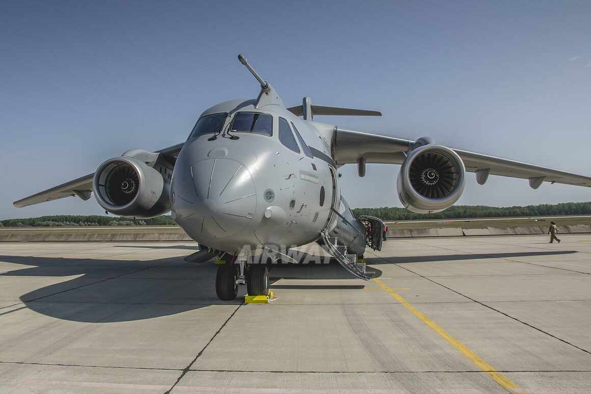 Hungarian Air Force first KC-390