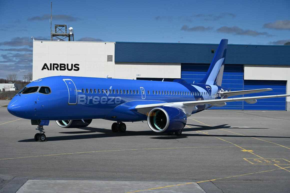 Breeze Airways receives 24th Airbus A220, the first assembled in Canada ...