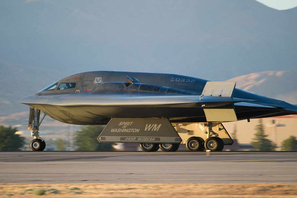 US Air Force B-2 Spirit