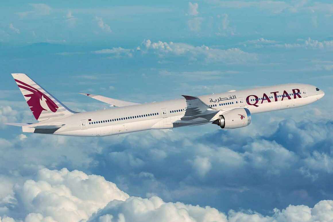 Qatar Airways Boeing 777-9