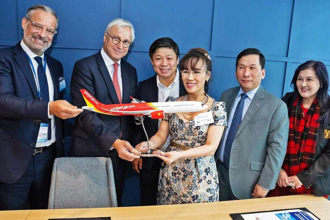 VietJet and JAL ink deals for Airbus jet orders - Air Data News