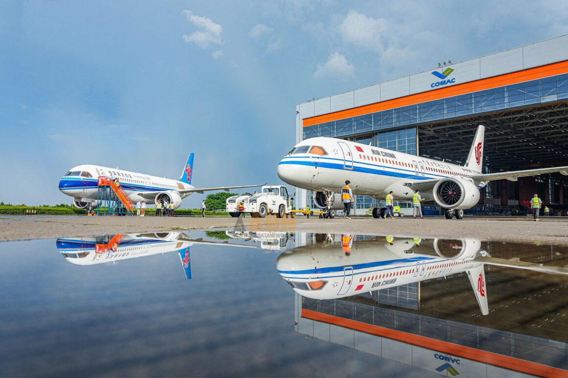 China Southern and Air China C919 aircraft