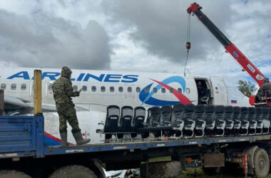 Ural A320 seats being removed