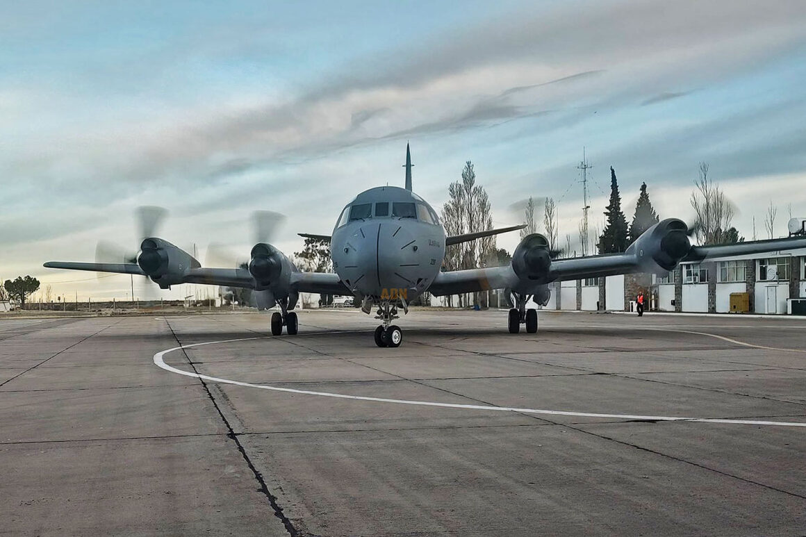 First P-3C Orion of the Argentine Navy arrives in the country