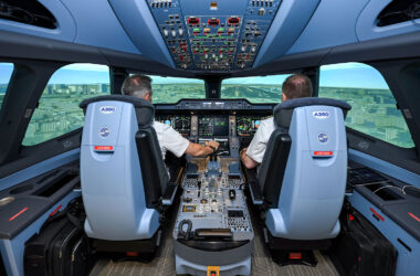 Airbus A350 flight simulator