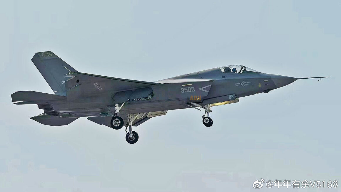 Shenyang J-35 fighter