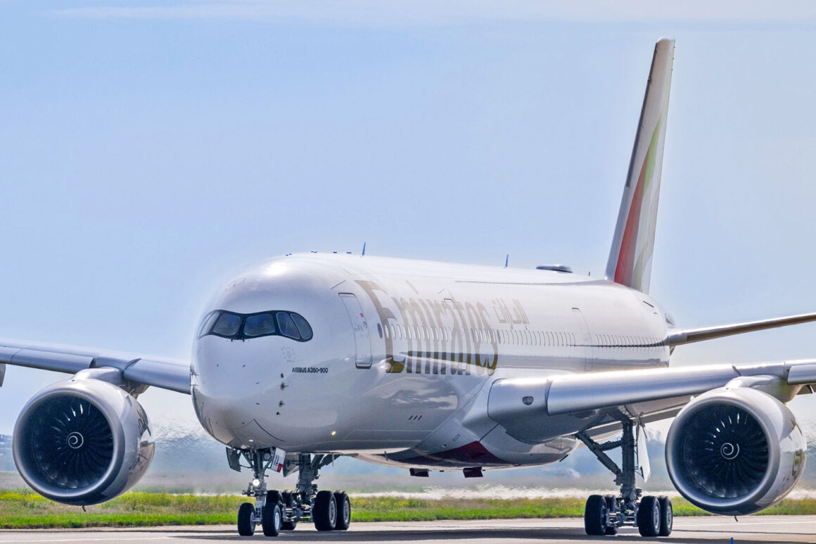 Emirates Airbus A350-900 A6-EXA