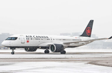 Air Canada A220-300