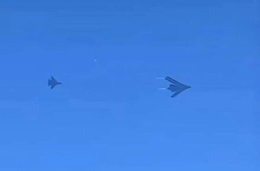 The alleged H-20 stealth bomber flying alongside a J-16 fighter