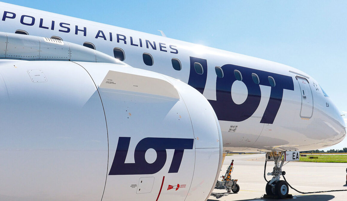 LOT has three E195-E2 on lease