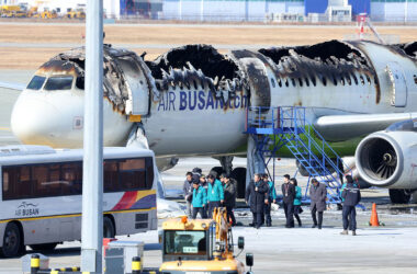 The upper part of the fuselage of the Air Busan A321 was completely destroyed by fire