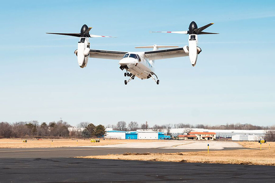 First familiarization flight for FAA pilots with the AW609 tiltrotor in the USA