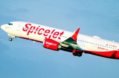 SpiceJet Boeing 737 MAX 8